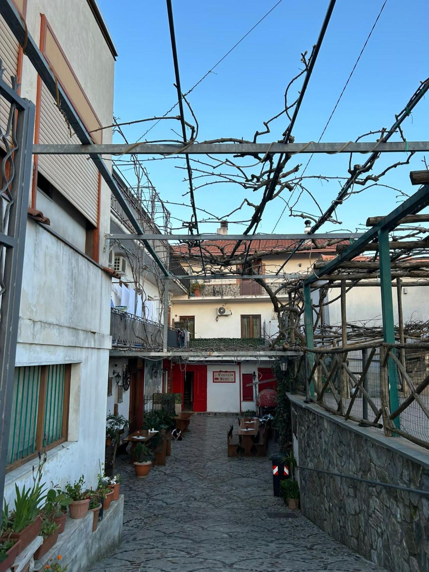 Vecchio West Agerola Exterior foto